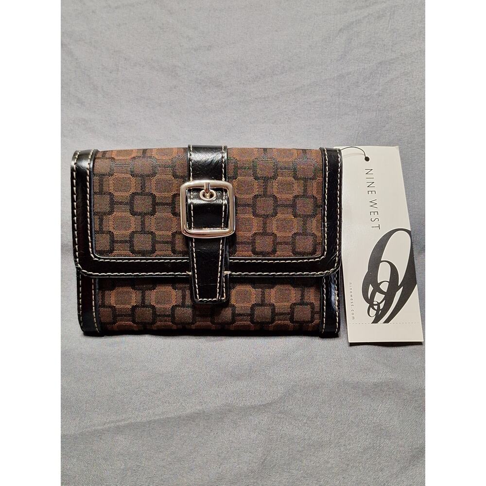 Nine West City Signs II SLGS Wallet Brown